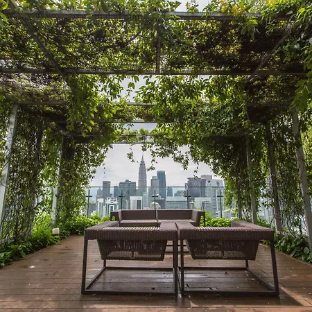 Ceylonz Suites Near Klcc& Kl Tower By Bai Yi Kuala Lumpur Exterior photo