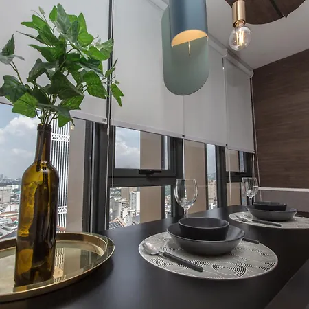 Ceylonz Suites Near Klcc& Kl Tower By Bai Yi Kuala Lumpur Exterior photo